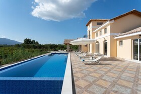 Aneli Luxury Villas - Villa Semeli