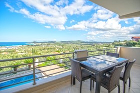 Artemis Oasis Villa