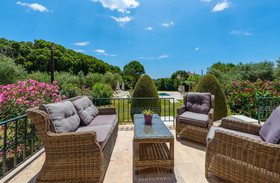 Beach Villa Lena