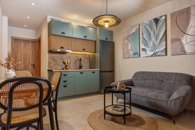 Bella Vista Apartments