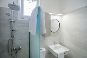 Blue Horizon Studios & Apartments
