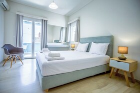 Blue Horizon Studios & Apartments