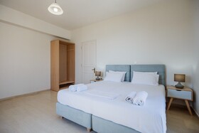 Blue Horizon Studios & Apartments