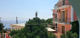 Blue Horizon Studios & Apartments