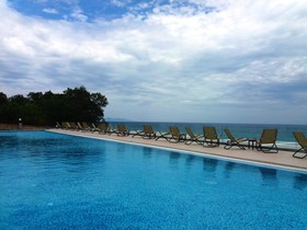 Cavo Orient Beach Hotel