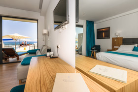 Cavo Orient Beach Hotel