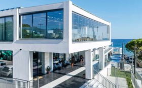 Cavo Orient Beach Hotel
