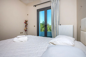 Coronis House