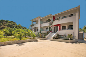 Coronis House