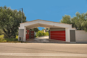 Coronis House