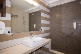 Dali Luxury Rooms
