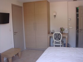 Dali Luxury Rooms