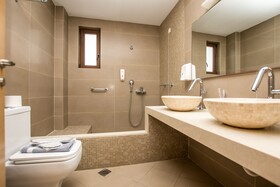 Dali Luxury Rooms
