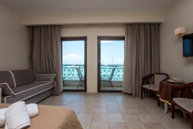 Dali Luxury Rooms