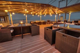 Diamond Suites