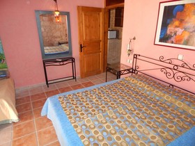 Diamond Suites