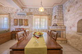 Emerald Villas & Suites