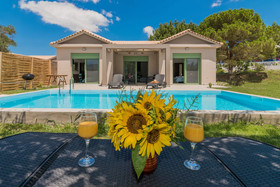 Eora Bungalows