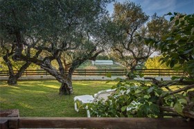 Ilyessa Cottages