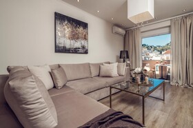 Maison Downtown Luxury Apartments