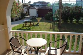 Medousa Apartments