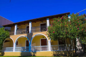 Medousa Apartments