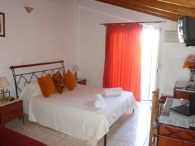 Pettas Apartments