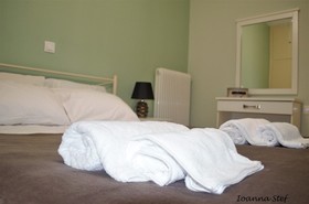 Reggina's Zante House