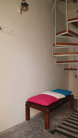 Reggina's Zante House