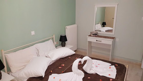 Reggina's Zante House