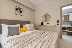 Selozia Apartments