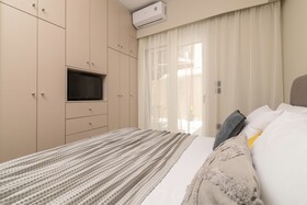 Selozia Apartments