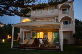 Stefania Apartments