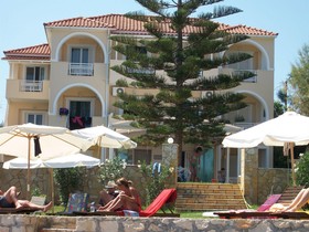 Stefania Apartments