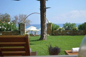 Stefania Apartments