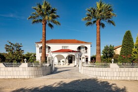 Villa Aigli