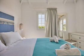 Villa Artemis Periyali