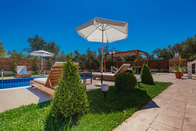 Villa Eleon