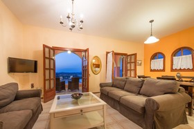Villa Eora
