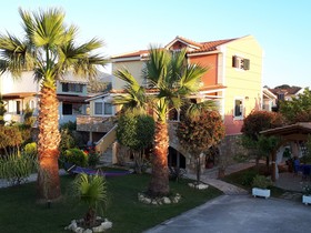 Villa Garden Star