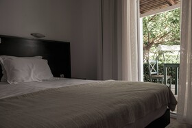 Zefyros Eco Resort