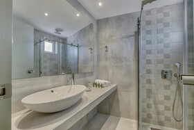 Zefyros Eco Resort