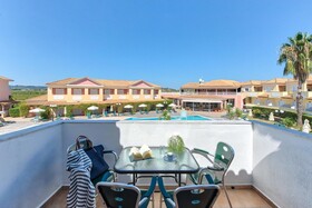 Zefyros Eco Resort