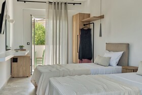 Zefyros Eco Resort