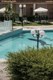 Zefyros Eco Resort