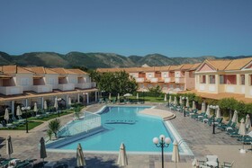 Zefyros Eco Resort