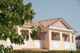 Zefyros Eco Resort