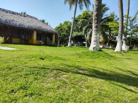 Hidden Paradise Beach Jiote