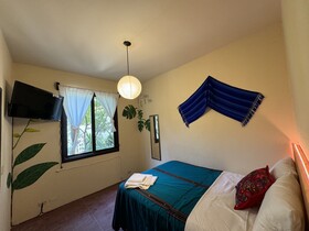 Hotel Panajachel Oasis