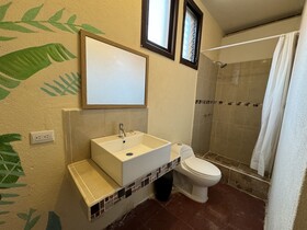 Hotel Panajachel Oasis